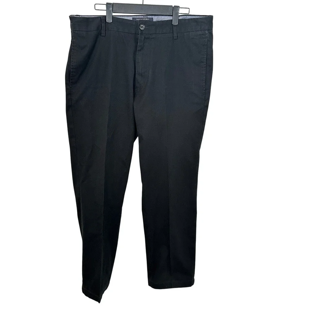 Banana Republic Gavin Straight Fit Chinos Mens 34x30 Black 100% Cotton Pants